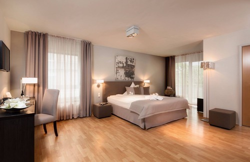 Aachen Hotel | Art Hotel Aachen Superior: A 4-Star Retreat with Spa & Pool
