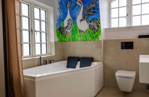 Brande Hotel | Discover Art Hotel Dalgas: Family-Friendly with Pool & Dining