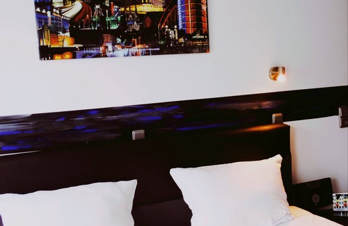 Stadtkern Hotel | Discover Art Hotel Körschen: Rated 8.8 & Family-Friendly