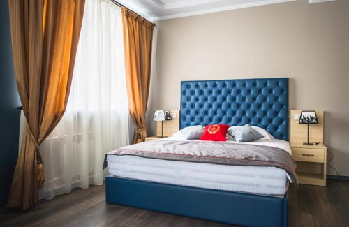 Smolensk Hotel | Art Hotel Kutuzov: 4-Star Experience with Breakfast & Hot Tub