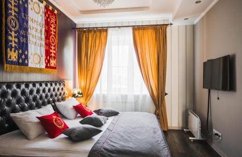 Smolensk Hotel | Art Hotel Kutuzov: 4-Star Experience with Breakfast & Hot Tub