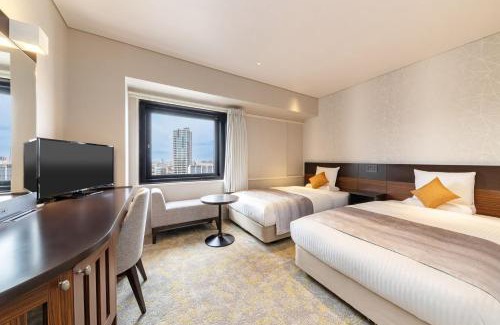 Chuo Ward Hotel | Modern Art Hotel Near Niigata Station with Family Amenities