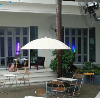 Thong Sala Hotel | Art Hotel: Family-Friendly with Delicious Breakfast Options