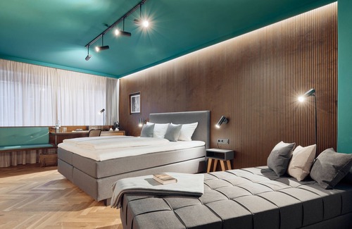 Marienkirche Hotel | Art Hotel Tucholsky: Family-Friendly Stays with Breakfast