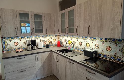 Decin Apartment | Art-House 2: Family-Friendly Stay with a 9.2 Rating!