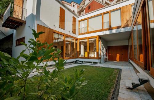 Shkoder Apartment | Discover Art House: A Child-Friendly 4-Star Retreat