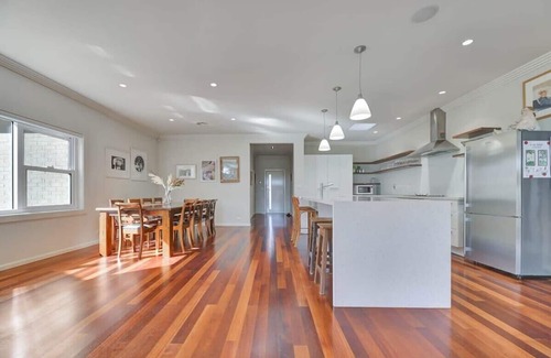 Orange House | Art House on Anson - Artistic Escape with Spa & Pet Joy