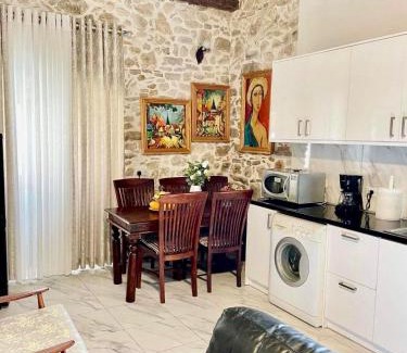 Pagi House | Pet-Friendly Retreat at Art House Pagoi Corfu