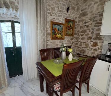 Pagi House | Pet-Friendly Retreat at Art House Pagoi Corfu