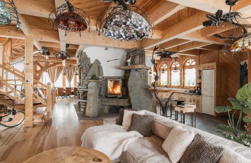 Bialka Tatrzanska Villa | Art House Residence: Premier Mountain & Ski Resort Retreat