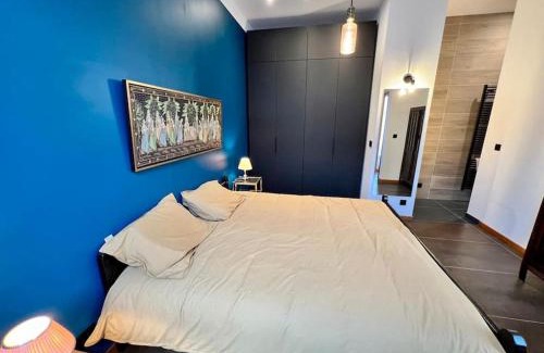 Saint-Laurent Apartment | Relax in Art Loft -Opéra, Saint-Lambert with Family-Friendly Amenities