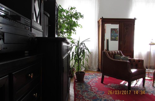 Josefstadt Apartment | Beautiful Art Nouveau Apartment - Rated 9/10 by Guests