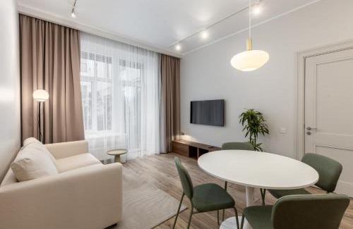 Centrs Apartment | Art Noveau Quarter apartment with Patio