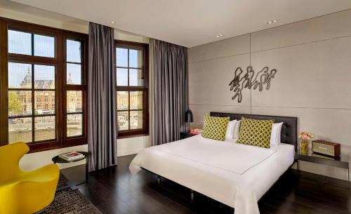 Burgwallen Nieuwe Zijde Hotel | Discover art'otel amsterdam: A 4-Star Guest Favorite