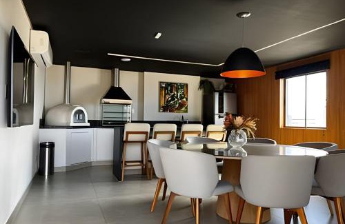Armacao Apartment | Art Studio - Pé na Areia Praia de Armação - 30m com Varanda - Unid 424