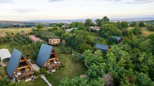 Ceptura Ski Chalet | Top-Rated Arta Chalet with Hot Tub and Family Amenities