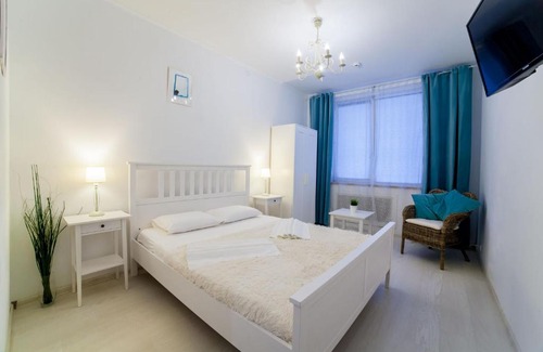 Nizhniy Novgorod City Centre Apartment | Top-Rated ArtDECO Mini-Hotel with Kitchen on Gor'kogo Square