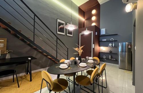 Taman Midah Apartment | Modern Arte Cheras Designer Suite with Pool & Ocean View