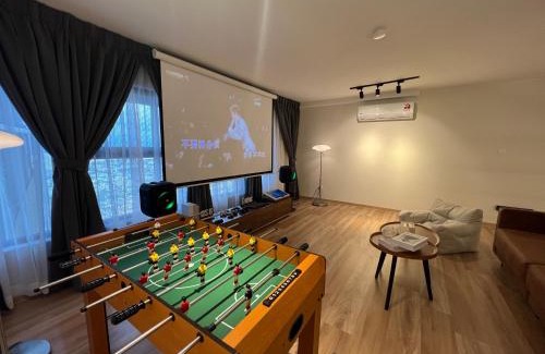 Taman Midah Apartment | Modern Arte Cheras Designer Suite with Pool & Ocean View