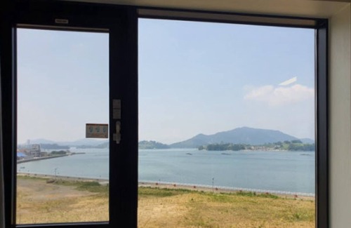 Sacheon Apartment | Relax at Arte Resort Spa & Pool Villa with Ocean Views