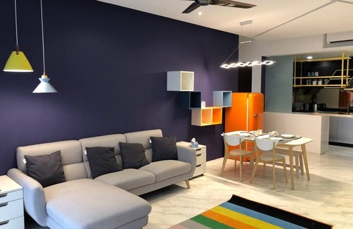 Gelugor Apartment | Modern 3-Bedroom Oasis with Pool & Ocean View Near USM