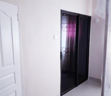 Kitwe Apartment | Family-Friendly Artem Apartments with Pool and Breakfast