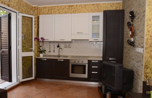 Lido Condo | Discover ARTEMIDE: Villa with Pool & Ocean View Oasis