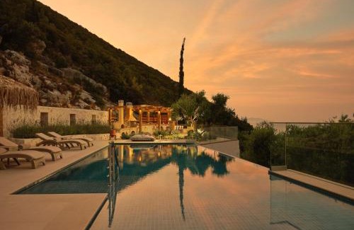 Khartata Villa | Unforgettable Stays at Artemis Villas with Ocean Views