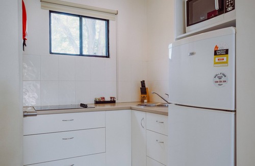 Moree Hotel | Relaxing Artesian Spa Motel with Pool & Family-Friendly Amenities