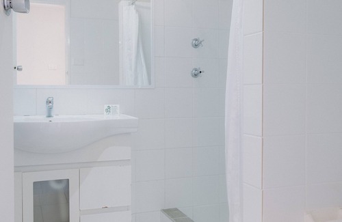 Moree Hotel | Relaxing Artesian Spa Motel with Pool & Family-Friendly Amenities