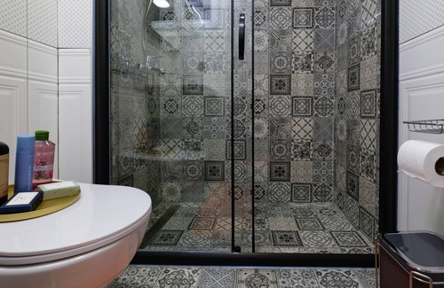 Kabatas Apartment | Stylish Apartment with Projector in Beyoglu, Cihangir