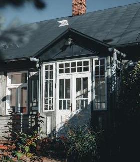 Ostrow Lubelski House | Discover ARTgroturystyka Przystanek Błotna: Pet-Friendly Retreat