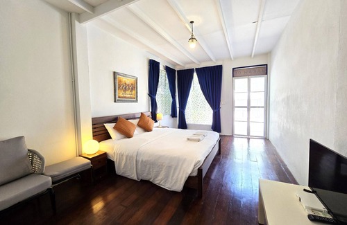 Ban Sang Hotel | Budget-Friendly Arthit-Tara with Pool and Breakfast Included