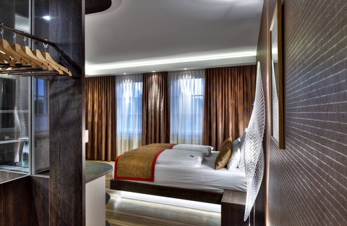 Havelberg Hotel | Elegant ArtHotel Kiebitzberg: Rated 9.6 with Spa & Dining