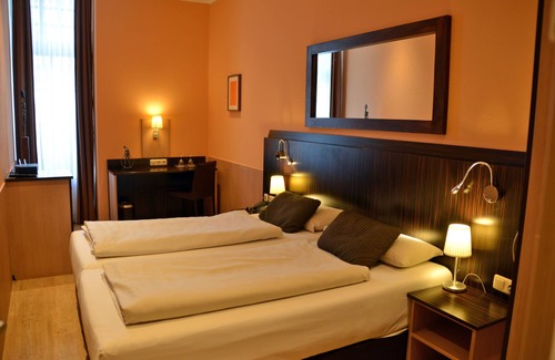 Ludwigsvorstadt Hotel | Discover Arthotel Munich: Spa & Family-Friendly Bliss