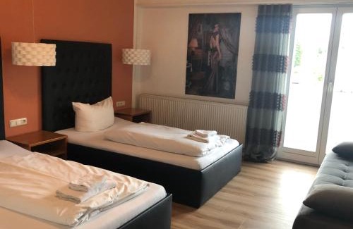 Augustinviertel Hotel | Pet-Friendly Stay at Arthotel Restaurant Pfeffermühle