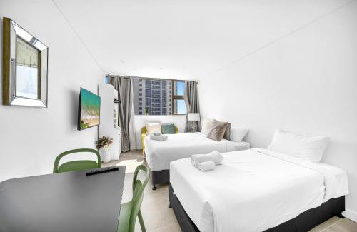 Bondi Junction Hotel | Convenient Arthur Hotel Bondi Junction for Families & Accessibility