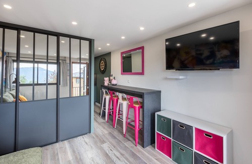 Les Angles Apartment | Arthurine Studio for 4: Family-Friendly Retreat in Les Angles