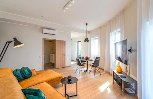 Tartu Apartment | Elegant Artisa Riia Str 20B Penthouse with Top Ratings