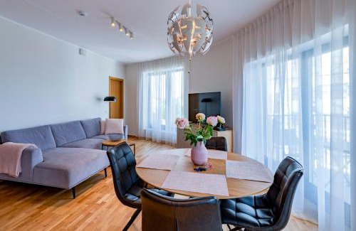Tartu Apartment | Artisa Riia Str 22A: Guest Rated 10/10 Family Retreat