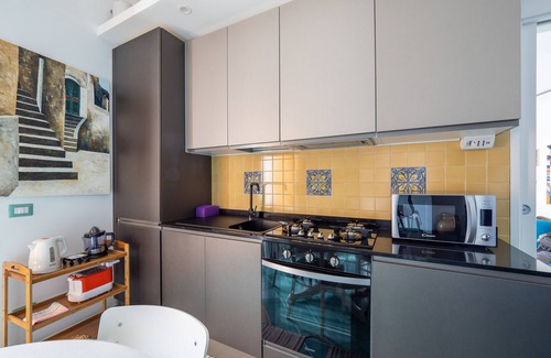 Liparlati House | Discover Artist House in Positano: Rated 10/10 by Guests