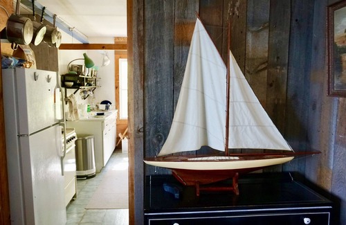 La Pointe Cottage | Idyllic Artist's Perch on Madeline Island with Ocean Views