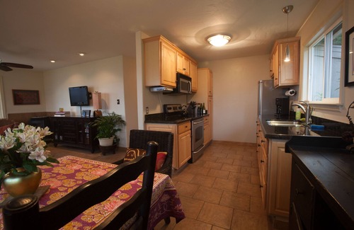 Templeton Cottage | Coastal Artist Vineyard Cottage with Ocean Views & Pool