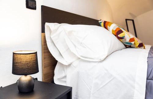 Arenella Apartment | Guest Rated 9.8: Artisti Home Naples - Family-Friendly Stay