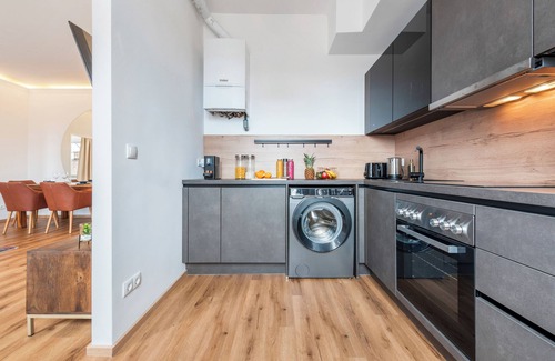 Neulerchenfeld Apartment | Artistic Apartment, 1-Bedroom, Flat TV