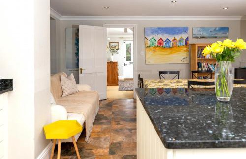 Wool House | Artists Coastal Retreat: Family & Pet-Friendly Getaway
