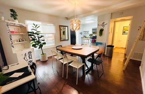 Southeastern Sacramento House | Inviting Artists Condo with Game Room & Patio near UC Med Center