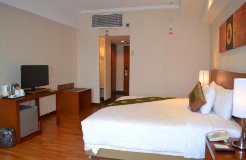 Jakarta Hotel | Relax at ARTOTEL Gelora Senayan Jakarta with Oceanfront Views