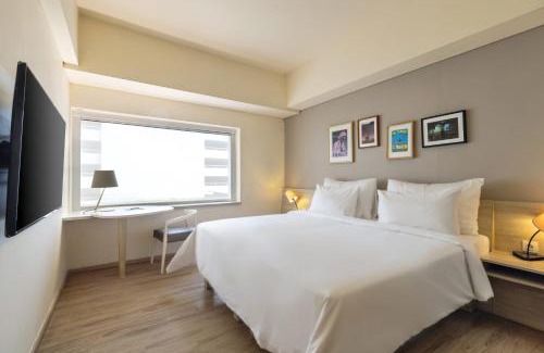 Gambir Hotel | Artotel Harmoni Jakarta