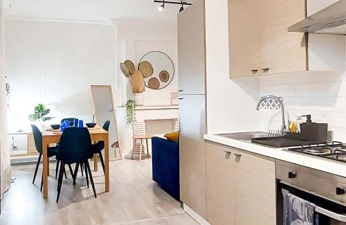 Montlucon Apartment | ArtSmalt: Ideal for Families Near Shops - Rated 9.2/10
